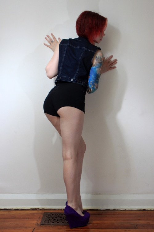 jessedangerx:  From a latest set on Zivity. <3