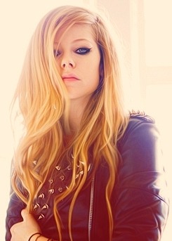 abbey-r:  “Her feelings she hides,her dreams she can’t find. She’s losing her
