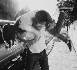 itsfuck-girl:  - Se eu demorar, me espera, se eu te enrolar, me empurra&ldquo;Se eu te entregar, aceita, se eu recusar, me surraSe eu sussurrar, escuta, se eu balançar, seguraSe eu gaguejar, me entende, se eu duvidar, me juraSe eu for só teu, me tenha,