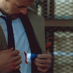 theboywhocried-dean:  mishminion:  i really love this because i think most fans forget that that little light right there, yeah that one, that’s cas  i spent a ridiculous amount of time staring at that little ray of light.  