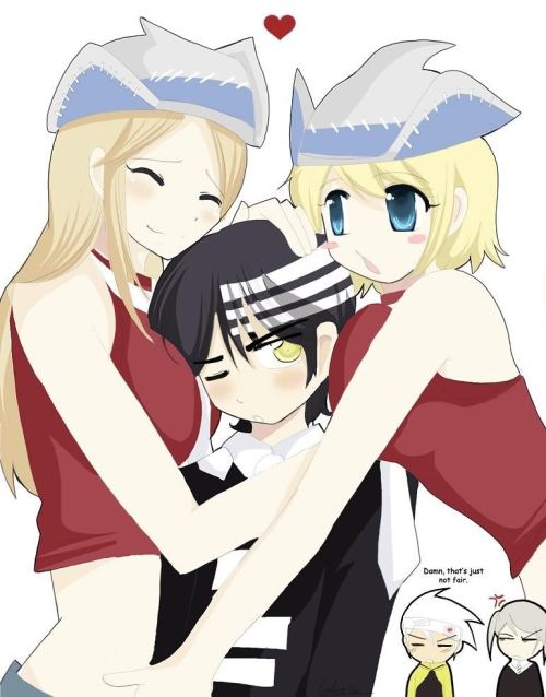 makaalban:  maka—chan:  Kid: OS PEITOS DELAS NÃO SÃO SIMÉTRICOS!! Soul: KKKKKKKKK pelo menos é maior do que o da Mak- Maka: MAKA-CHOP  