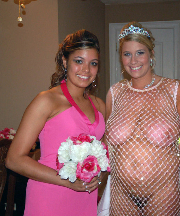 real-woman-are-rubenesque:  Prom nightâ€¦ 