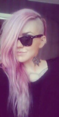 inked-unicorn:  Me, today i was moving in to my new apartment, FINALLY ! Feels great, totally. 