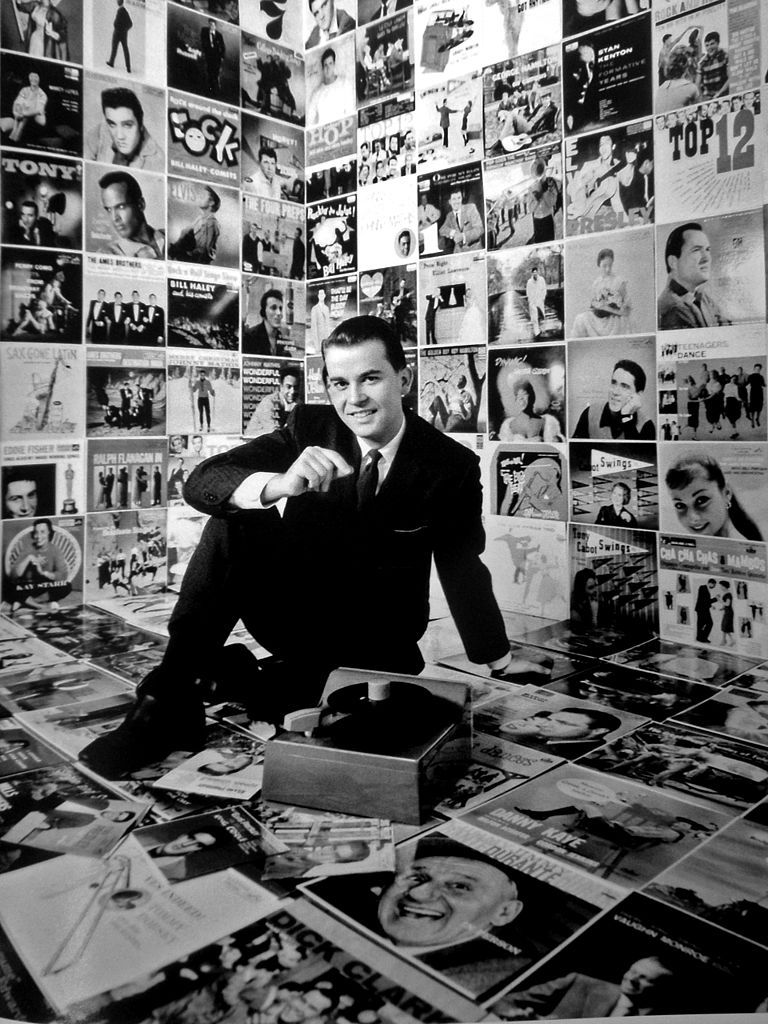 myspiritanimalismartinfreeman:  R.I.P. Dick Clark. You will be sorely missed. 