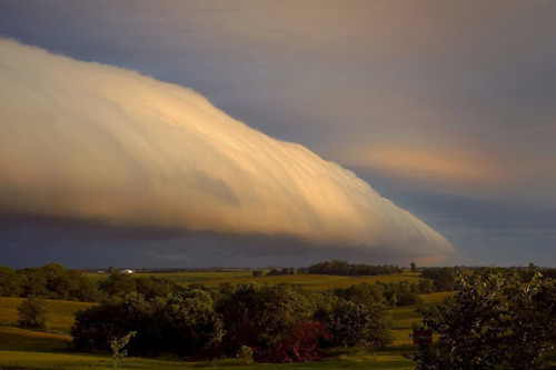 10 Very Rare Cloud Formations