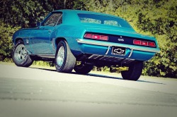 theoldiebutgoodie:  1969 Chevrolet Camaro. 