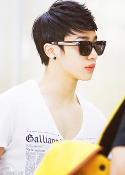 mandersyoo:  Omg Kikwang, you have large lips. 