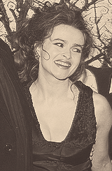 9 Pictures > Helena Bonham Carter Smile 