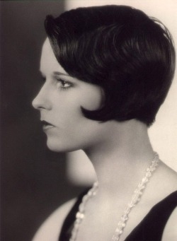 inspirationgallery:  Louise Brooks 