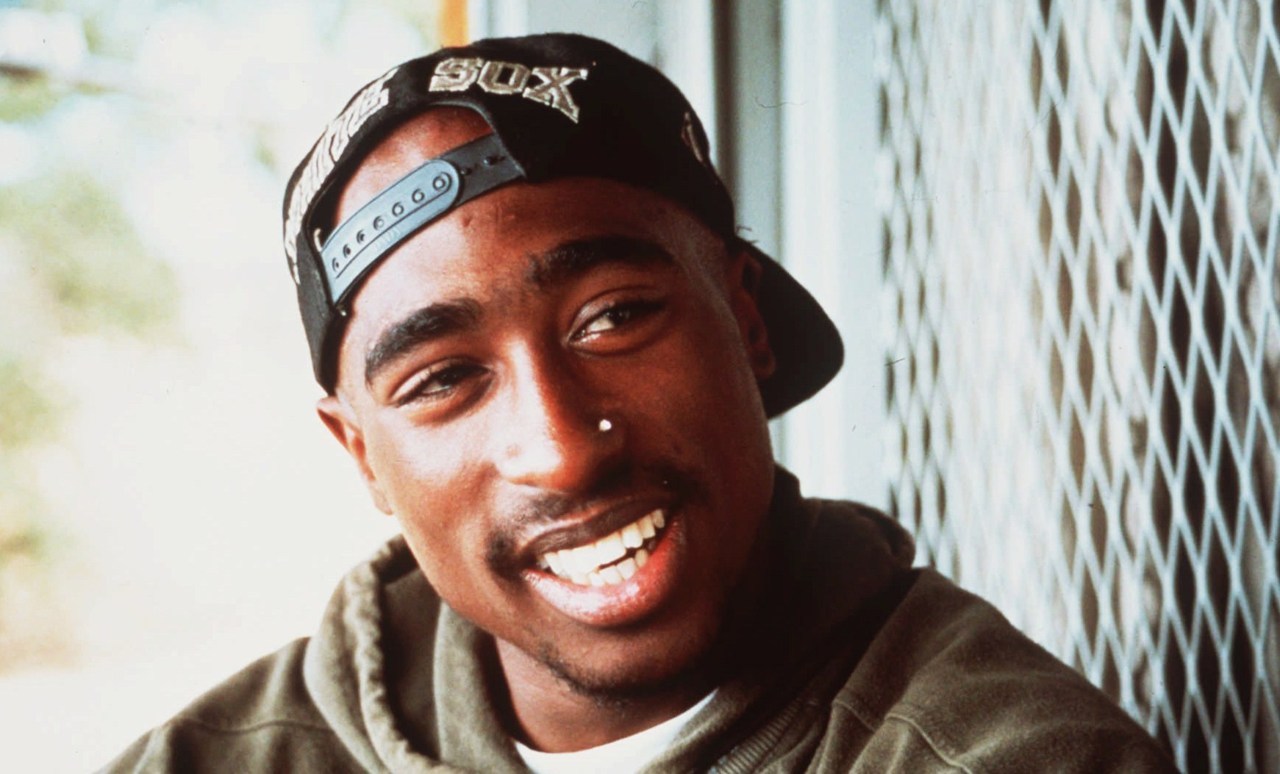 makaveli-immortalized:  The Power of a SmileThe power of a gun can killand the power