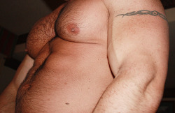 bestpecs:  guysthatgetmehard:  hot tits  Best Pecs - cum on over ;)__ Click here to follow! __More: bestpecs.tumblr.com 