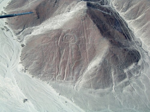     The Nazca lines are massive geoglyphs in the Nazca desert of Peru. The hundreds of designs were 