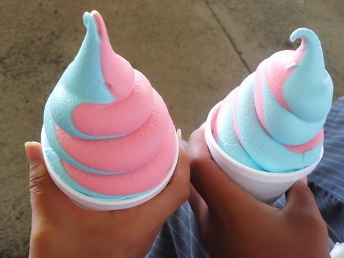 POUNΔWEΔS.