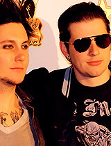 johnnyspurrplehair:  Happy fucking birthday faggot! ♥ best wishes from me and I