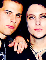 johnnyspurrplehair:  Happy fucking birthday faggot! ♥ best wishes from me and I