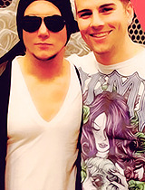 johnnyspurrplehair:  Happy fucking birthday faggot! ♥ best wishes from me and I