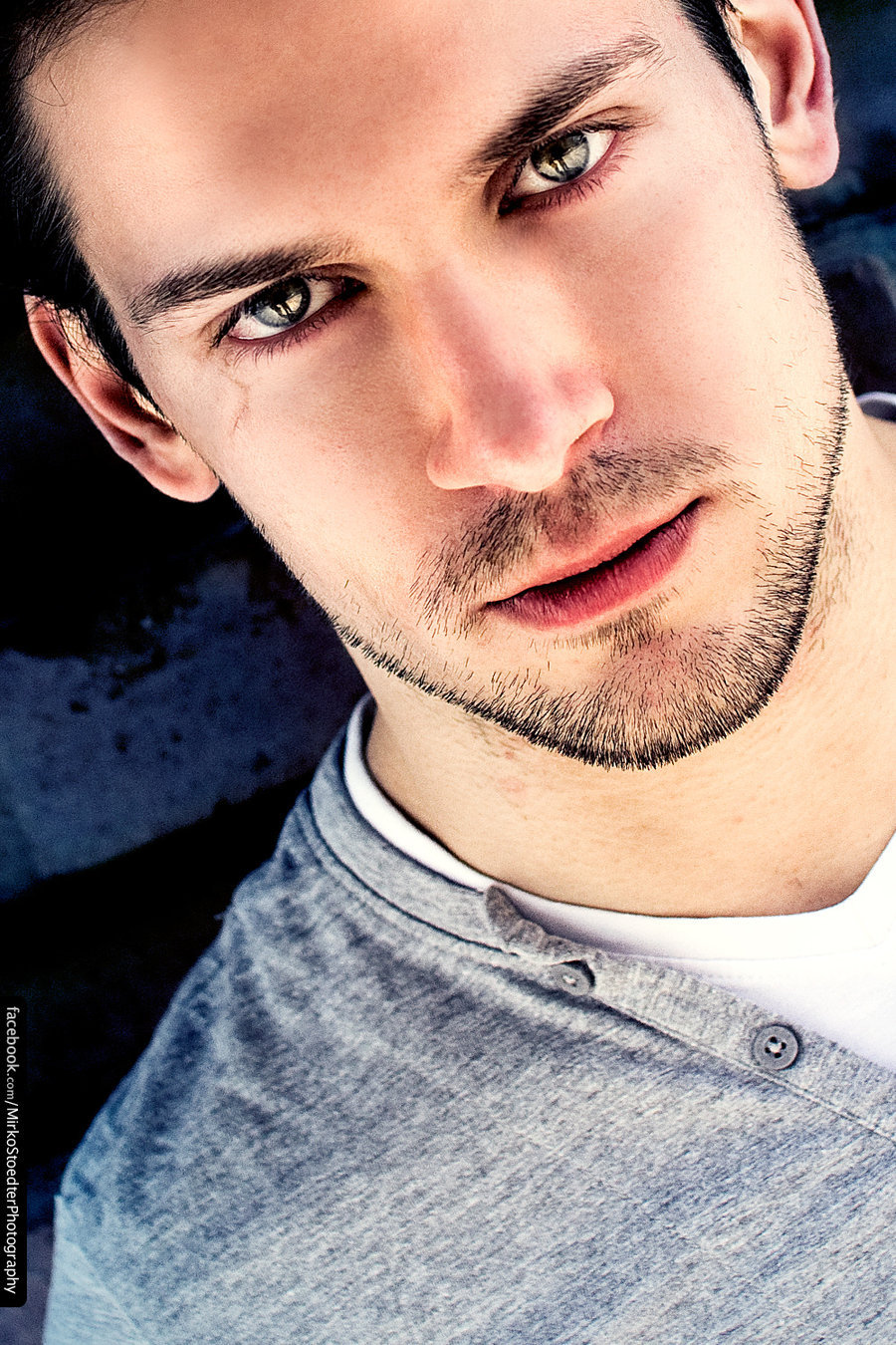 youcolormein:  Clear Blue by AntikerSG-P-Photo on deviantART. 