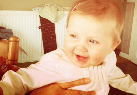 iwanttobanglouistomlinson:  I interrupt this drama to bring you Baby Lux 