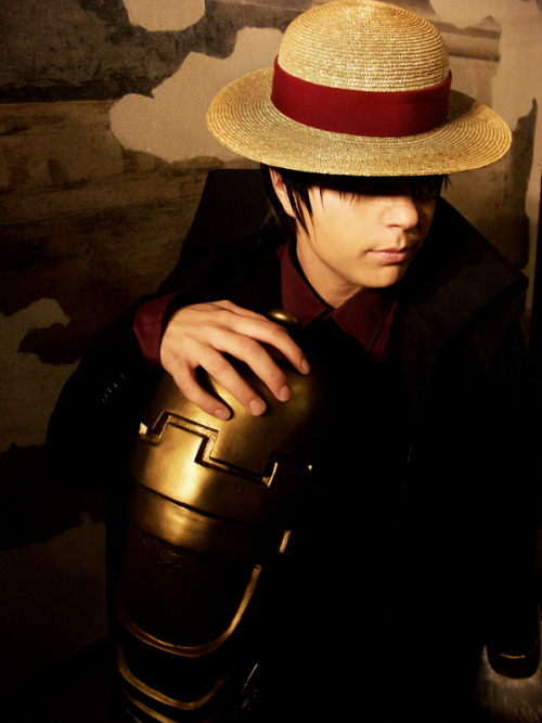 onepiecesalad:by drwarumonoI&rsquo;m a sucker for cosplay groups, and Strong World is the ultimate c