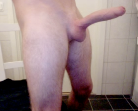 XXX referef3er:  Big dick English amateur.  photo