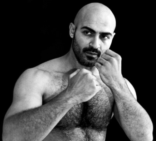 fuckyeahdaddies:  From Fuck Yeah Daddies! 