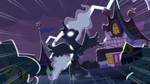 askbiglove:  youdumbdominick-might-be-a-brony:  So if Princess Celestia is in charge