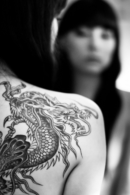 Porn photo therockcarpet:  the dragon tattoo 