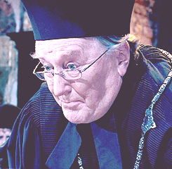 bloodymuggle:  ”..He’s back!” Harry Potter Alphabet → Cornelius Fudge 