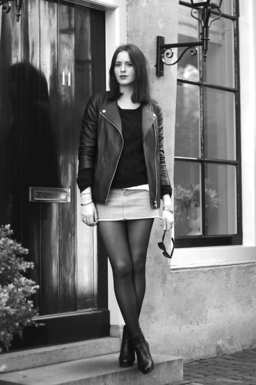 (via OUTFIT | SKIRT - Moderosa | creatorsofdesire.com)