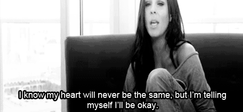 psychotic-torture:  sad black and white blog, I follow back similar