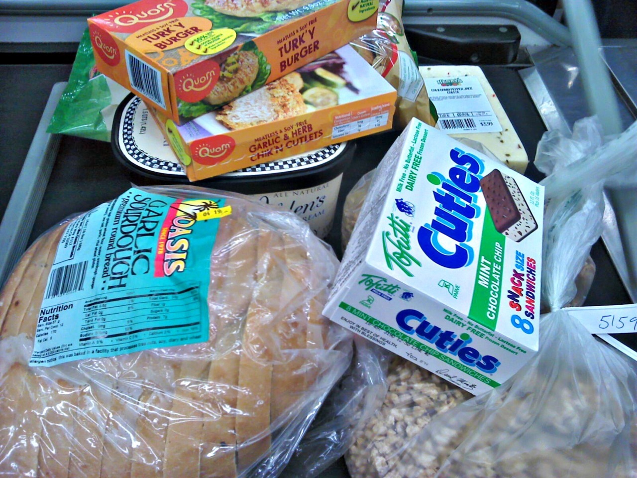 kylamcfaterson:  On Being Fat And Grocery Shopping: I get hungry, just like you.