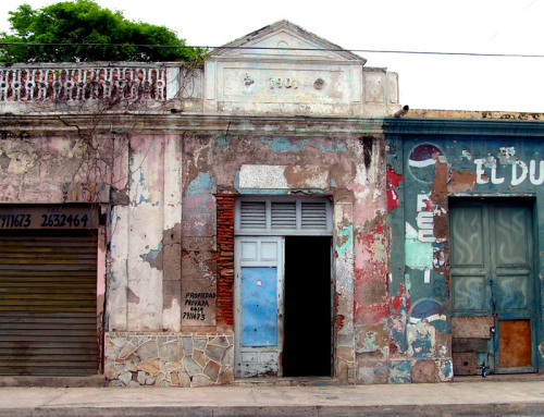 (via 1901, a photo from Nueva Esparta, East | TrekEarth)Porlamar, Venezuela