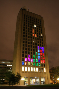 laughingsquid:  MIT Hack Turns Building Into a Giant Playable Game of Tetris 