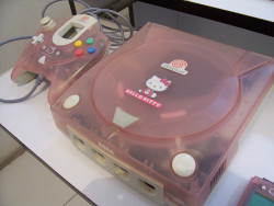 For a sec I thought this was a GameCube and I needed it!! But it&rsquo;s sega and I still want it!!!