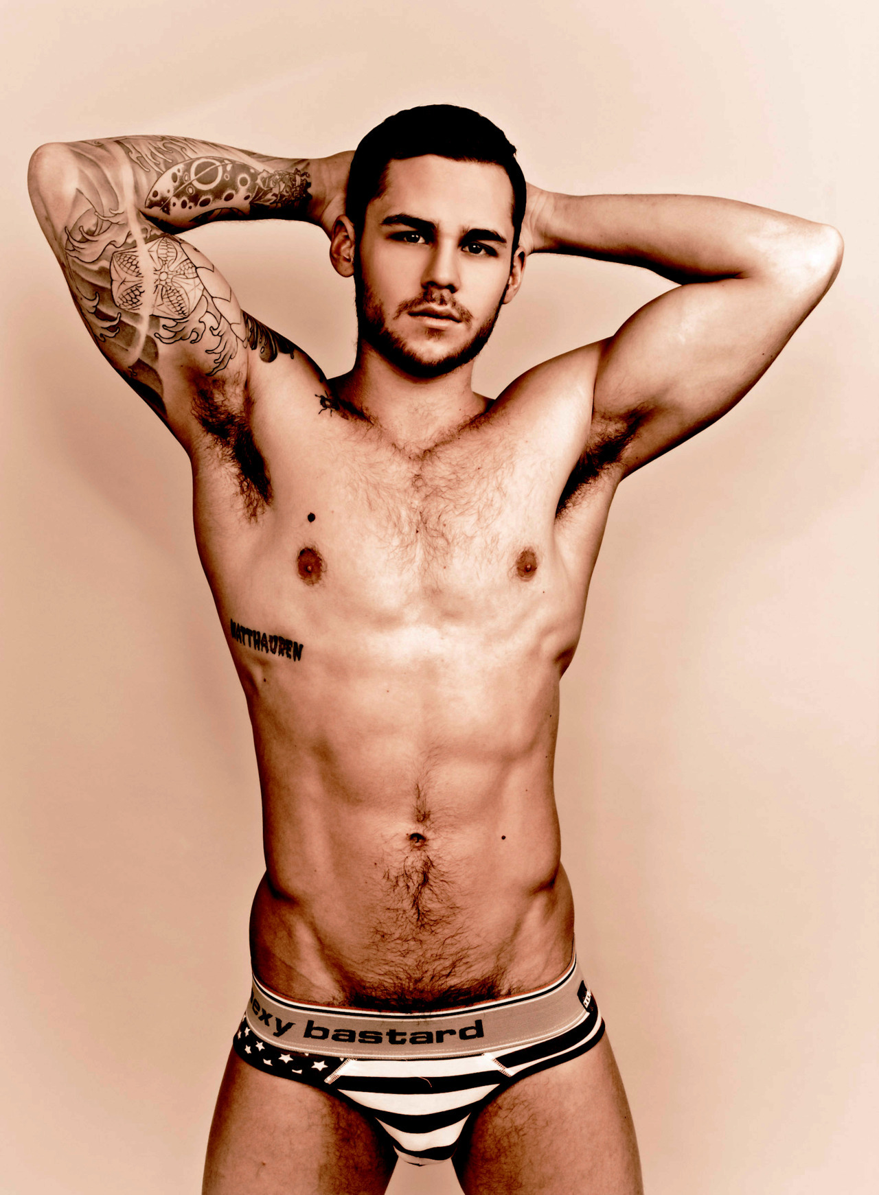 multiplepolarityhavoc:  I am in love with this man