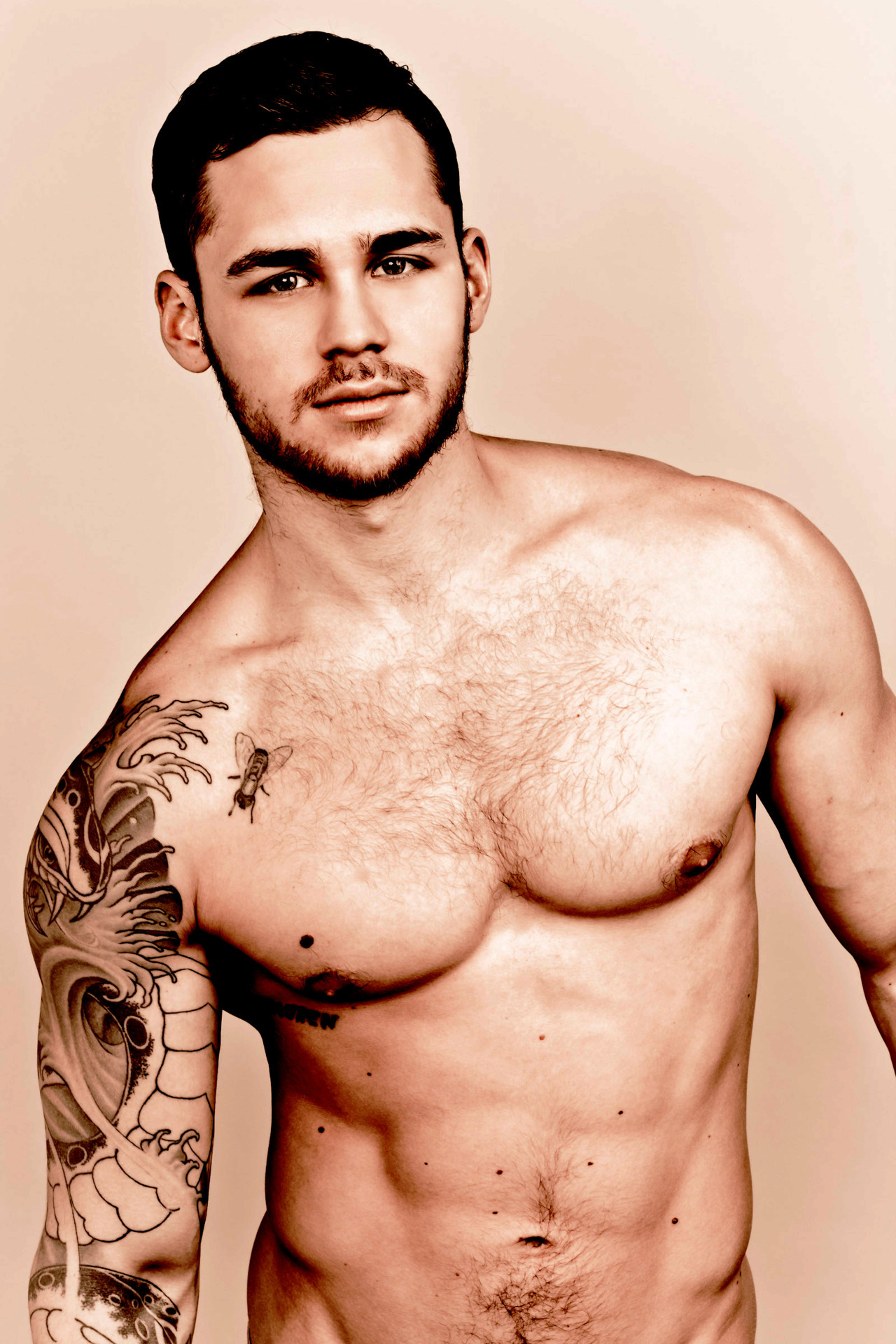 multiplepolarityhavoc:  I am in love with this man