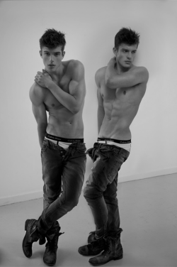 soulsnotsoldiers:  I’m going for the best collection of hot guys on tumblr. I feel this is a good addition :) 