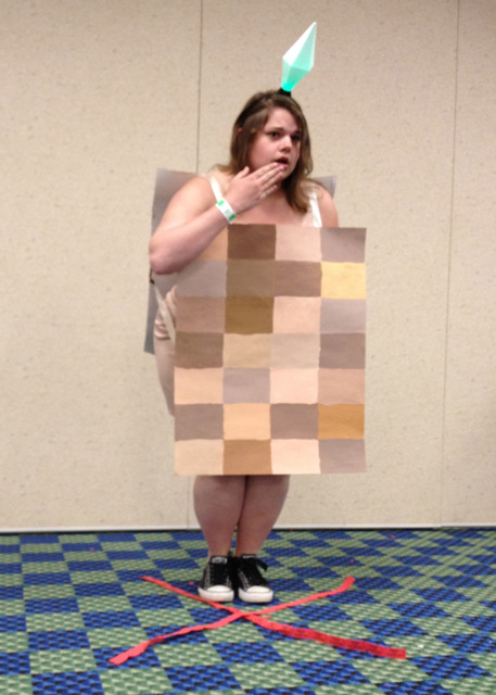 the-absolute-funniest-posts:  fuckyeahsimsmeme: My naked Sims Costume at Comicon!