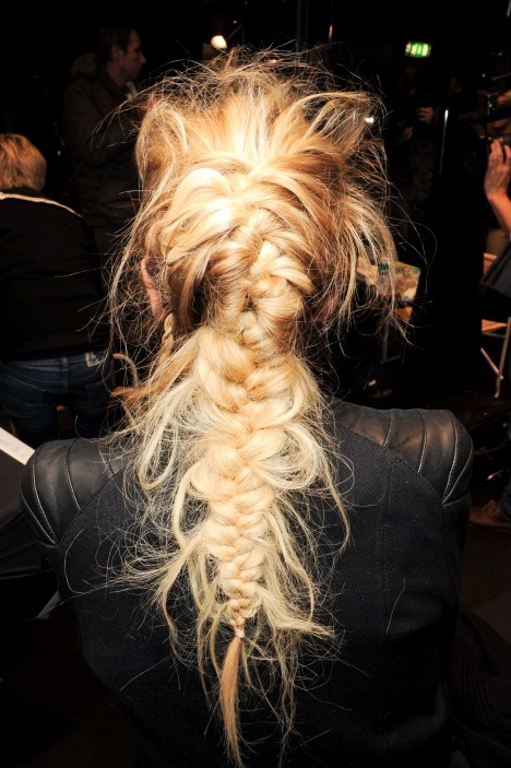 swe-at:  Byblos Details hair