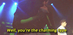  Liam sings to a fan’s camera + 