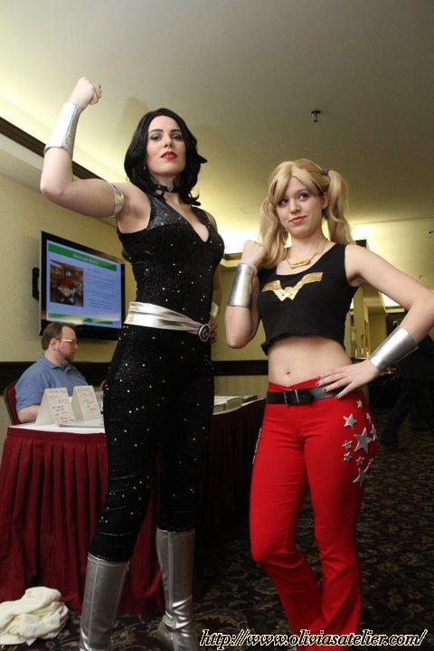 oliviasatelier:Uh…Cassie Sandsmark and Donna Troy!Sure!Myself and Gillykins from the first FutureCon