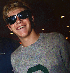 moveslikeniall:  WHAT IS THIS OMFG ARE YOU TRYING TO KILL ME 