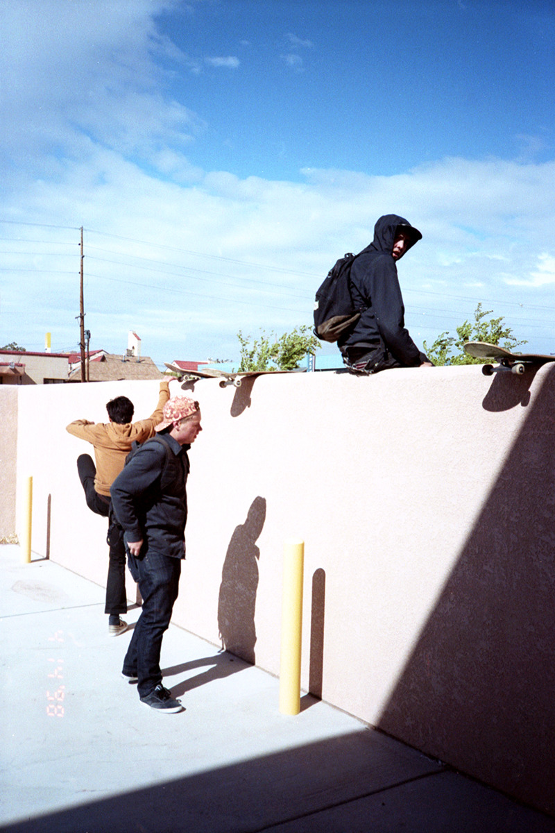 thrwinhunnas:  pomona-bound:  libererr:   +  -  -  skate/urban/fashion blog 
