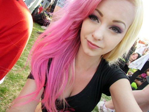 fuck-yeah-hot-girls:  http://fuck-yeah-hot-girls.tumblr.com 