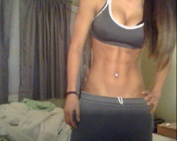 militaryfit-bombshell:  This would be my reachable goal body.