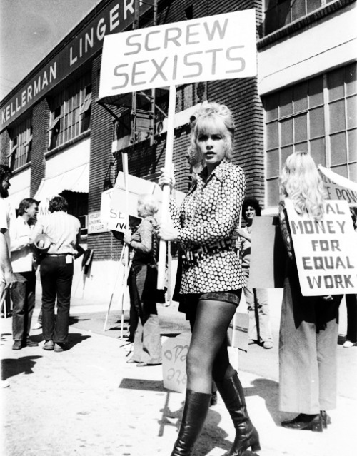 Porn Pics   Actress Stella Stevens c. 1971  