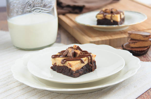 gastrogirl:  peanut butter cheesecake brownie bars. 