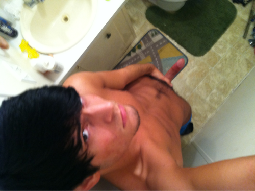 boyswithoutclothes.tumblr.com/post/31443542584/