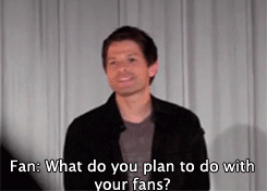caspock:  castiellie:  x  Every time I see the last GIF I burst out laughing; I can’t
