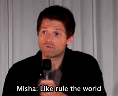 caspock:  castiellie:  x  Every time I see the last GIF I burst out laughing; I can’t